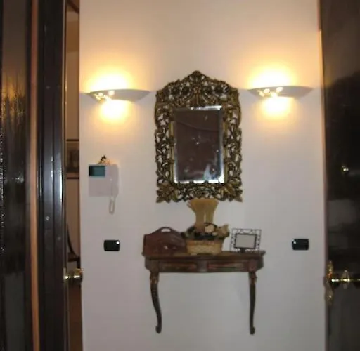 Daire Vivilo Collection - Opera Theater