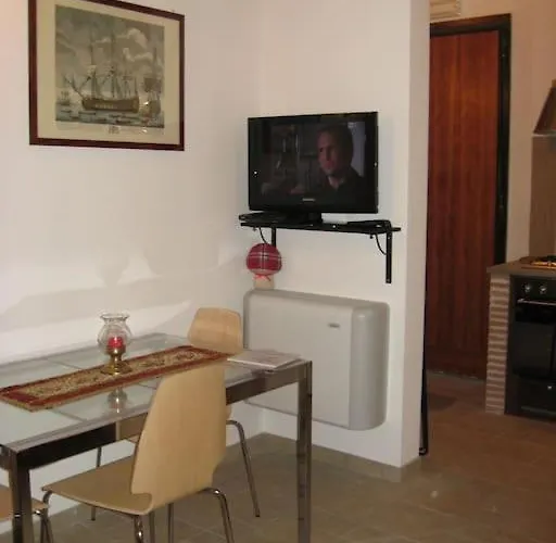 Vivilo Collection - Opera Theater * Roma